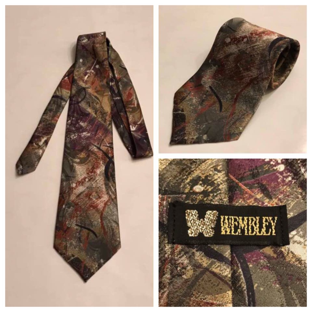 👔Vintage Abstract Tie
